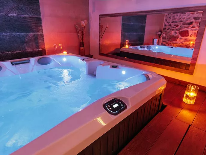 Présentation suite Elsia avec jacuzzi privé